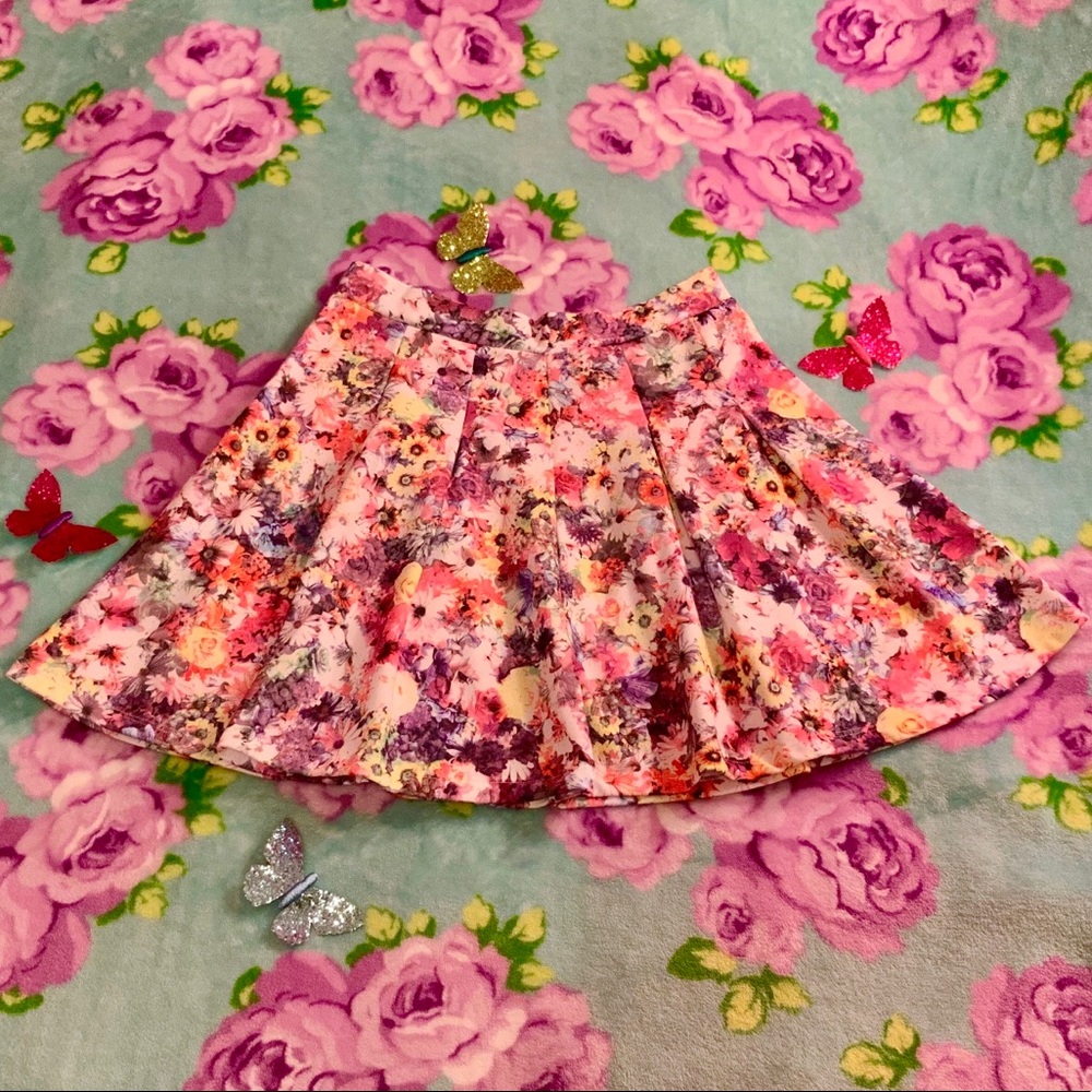 H&M Rainbow Floral High Waisted Skater Skirt Small - Picture 9 of 9